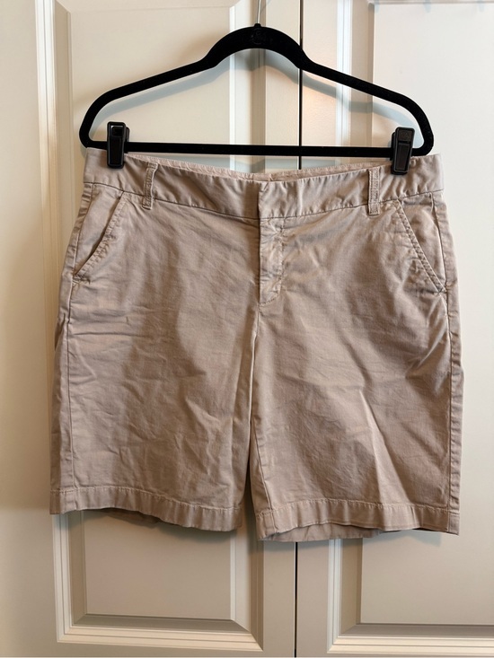 Caslon Pants - Caslon Neutral Beige Mid-Rise Chino Bermuda Shorts
